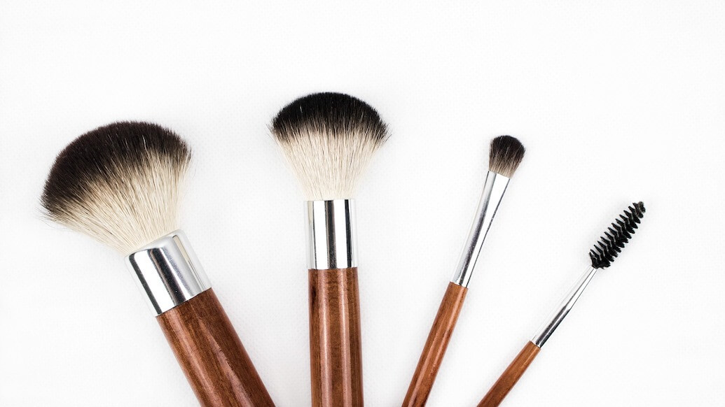 Best High End Makeup Brush Set That Will Not Break the Bank