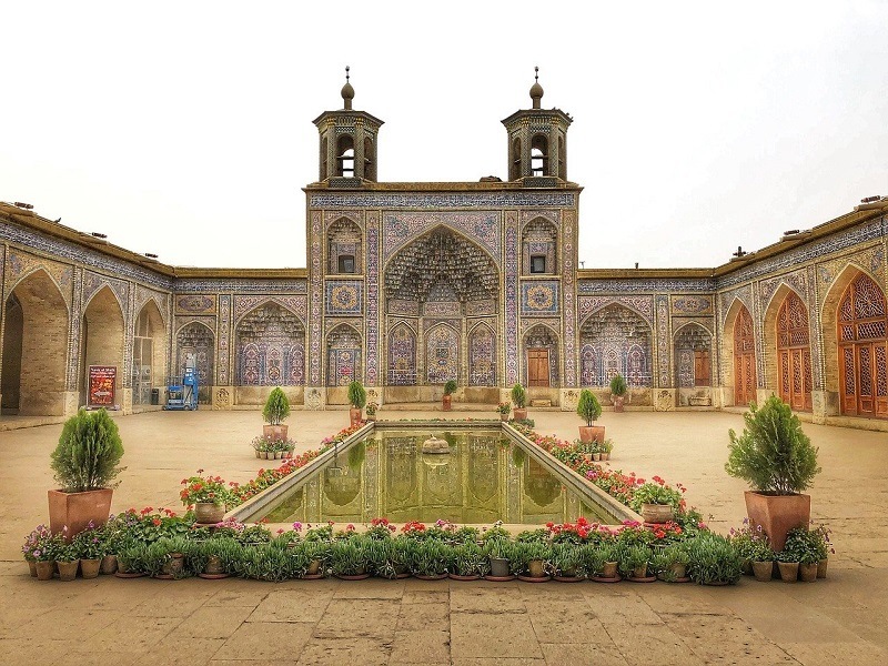 travel to iran shiraz travel to iran tehran nasir ol fluid mosque