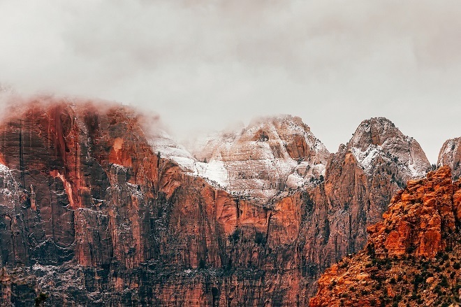 visit Zion National Park when quiet